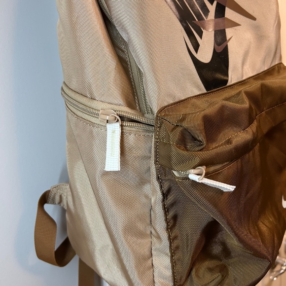 Backpack NIKE - Picture 4 of 11